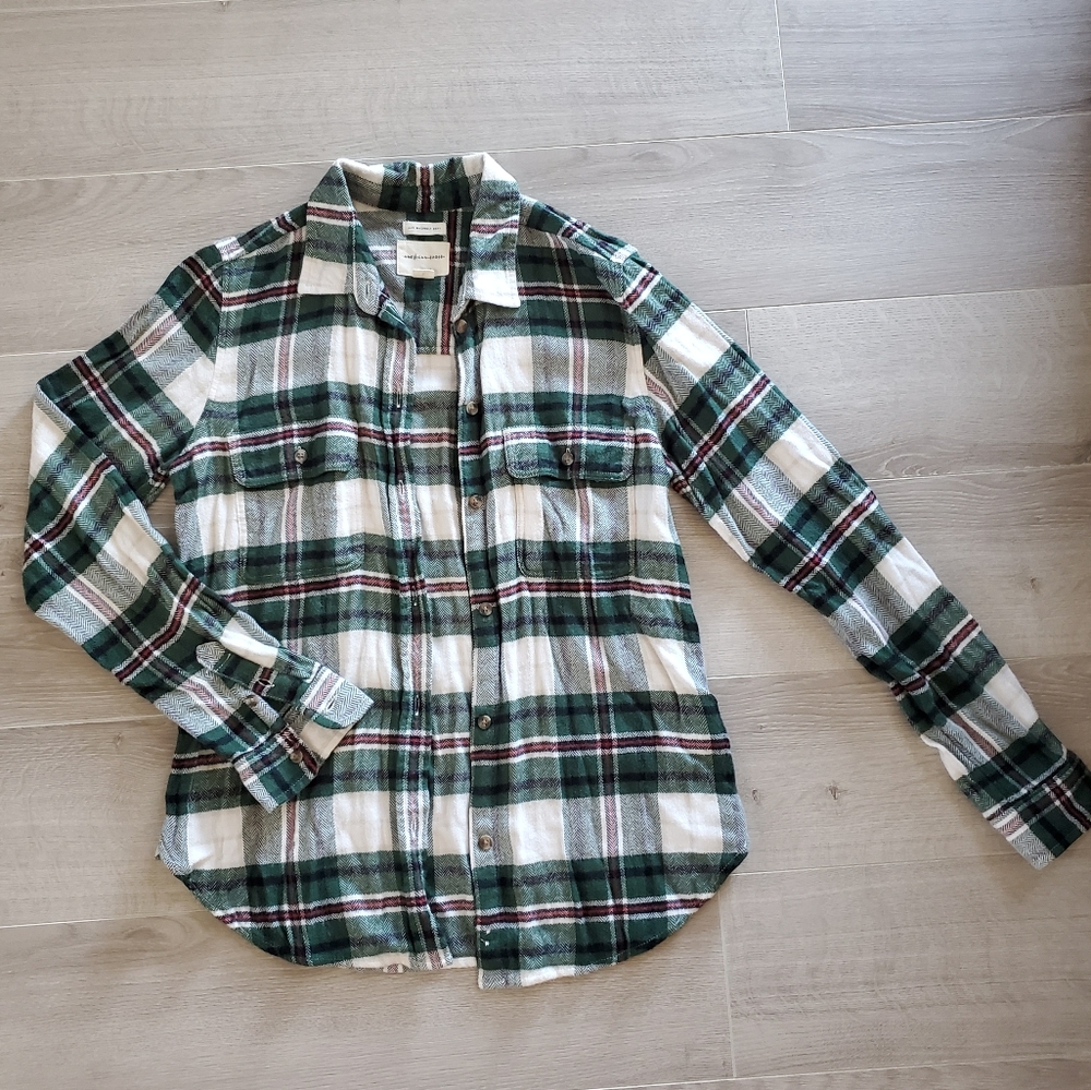 AEO Green Plaid Shirt Size Small